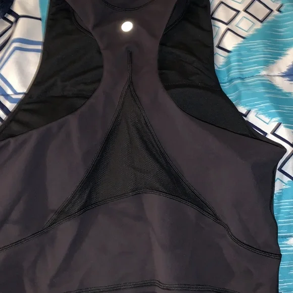 lululemon athletica Black Cropped Tank Top - Picture 3 of 3